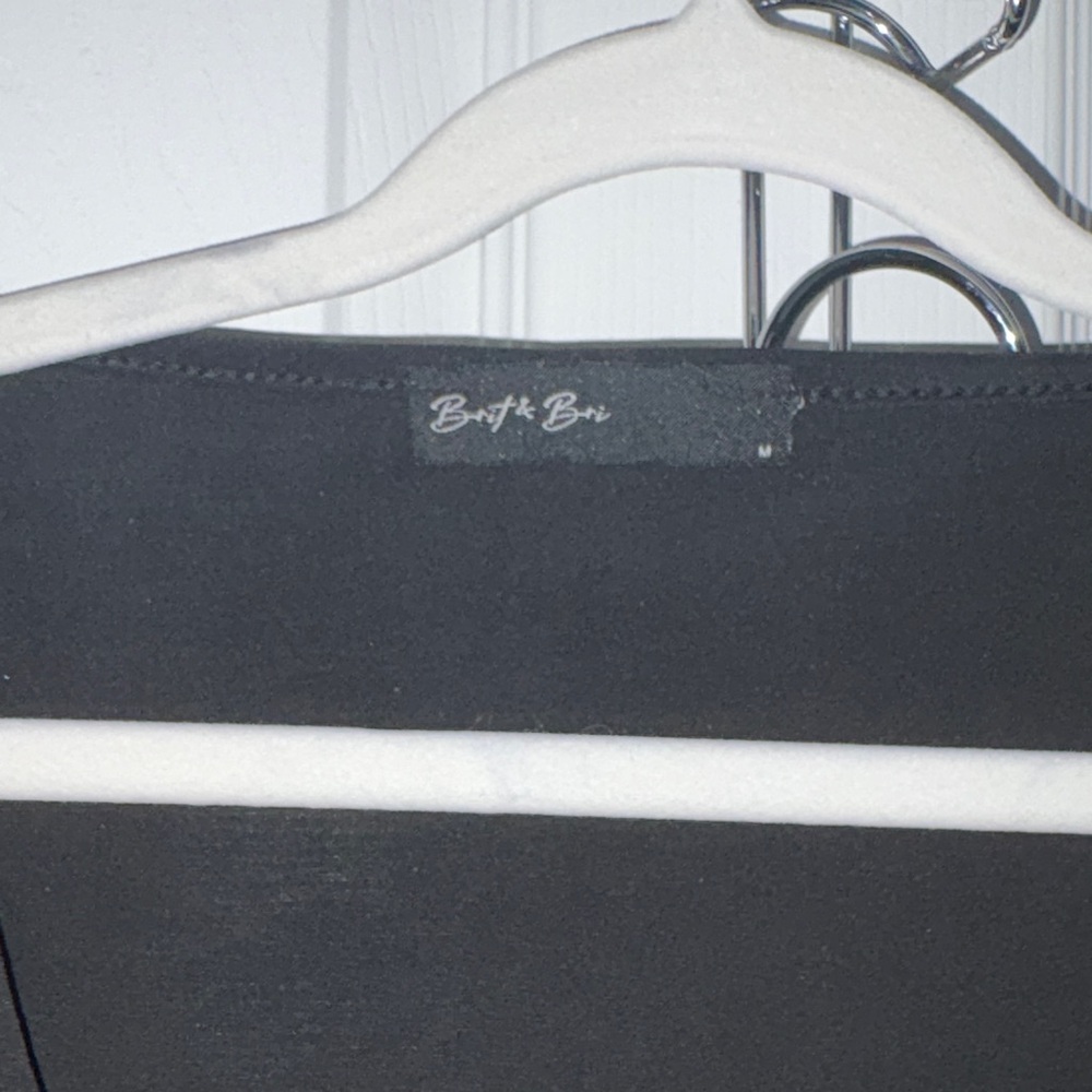 Square Neck Black Crop Top - Picture 2 of 3